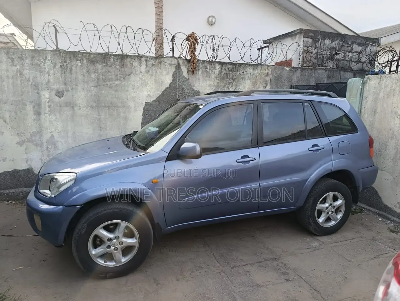Toyota RAV4 Automatic 2003 Bleu