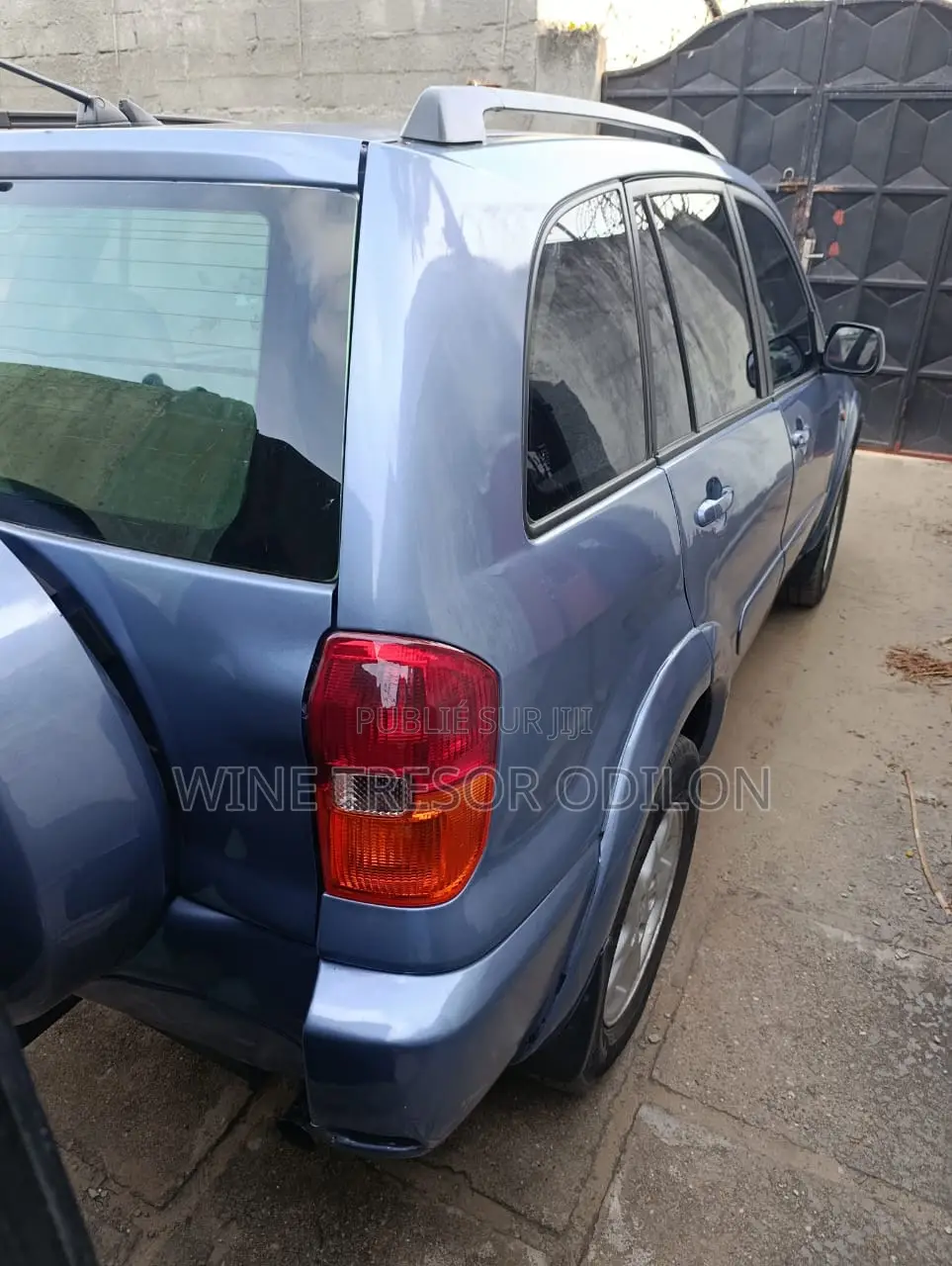 Toyota RAV4 Automatic 2003 Bleu