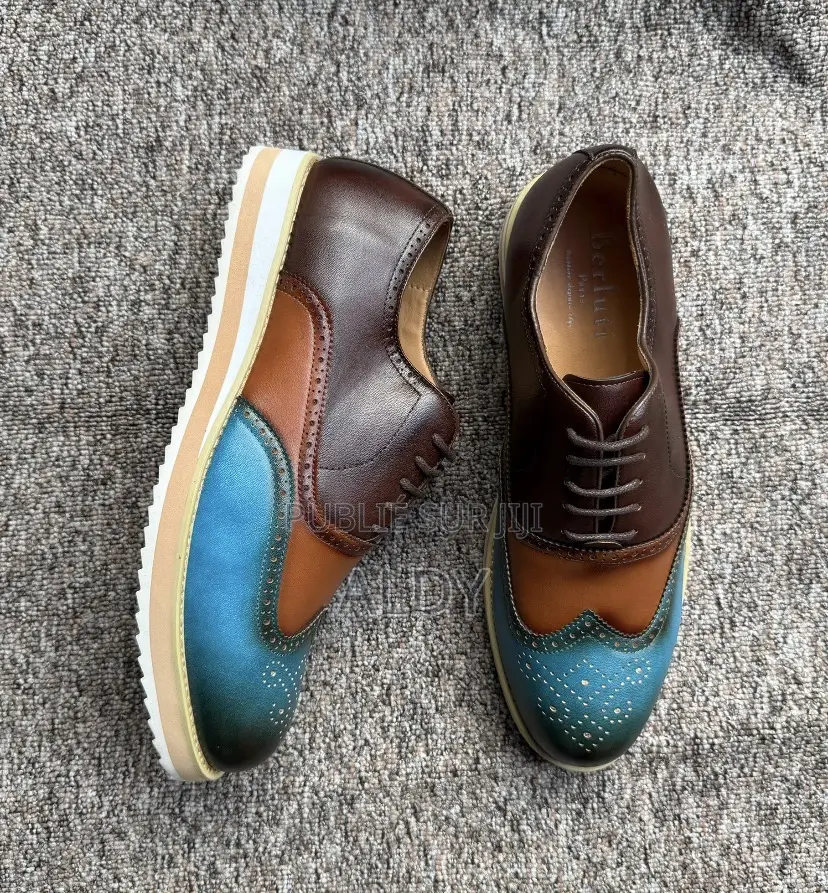 Chaussure D’Homme