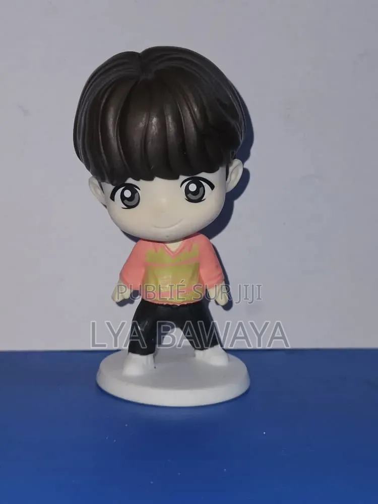 Figurines Suga Petite Représentation Stylisées Du Membres De BTS