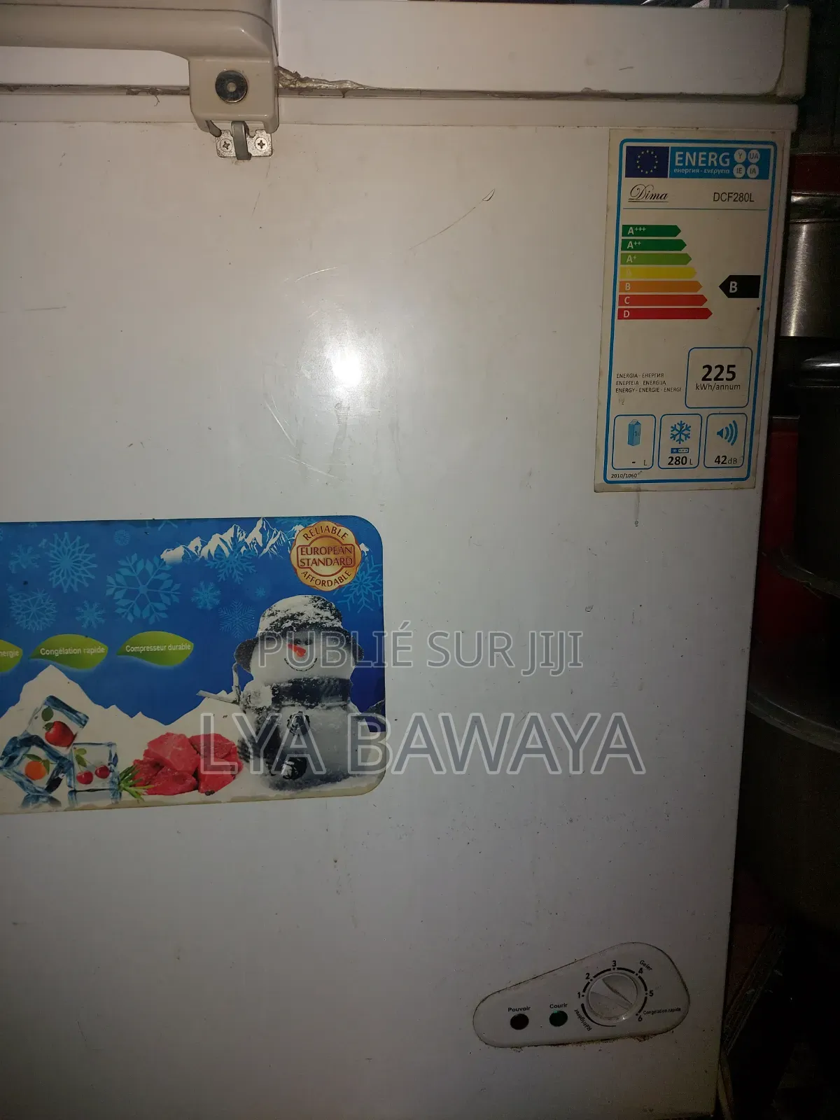Congélateur À Vendre Marque Dima 280l, À Vendre en État !
