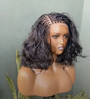 Perruque Tresse Disponible en Toutes Les Couleurs