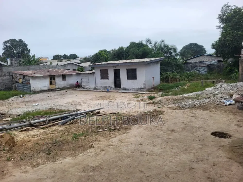 Deux Parcelles Jumelles a Vendre 1000m2 Avec Titre Foncier