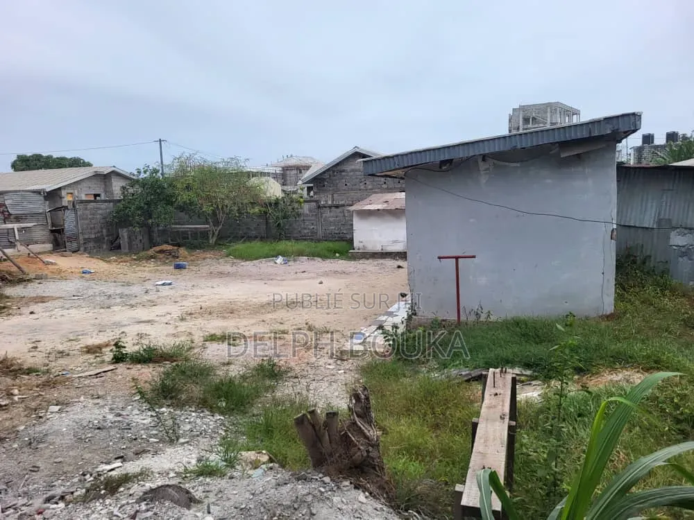 Deux Parcelles Jumelles a Vendre 1000m2 Avec Titre Foncier