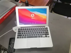 Ordinateur portable Apple MacBook Air 4GB Intel Core i5 SSD 256GB