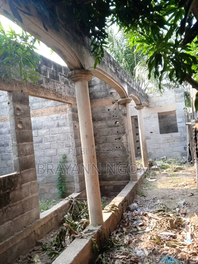 2chbre Appartement dans Brayann Ngoma, Lumumba à Vendre