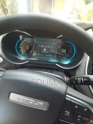 Jetour X70 1.5 7-Seater FWD 2022 Blanc