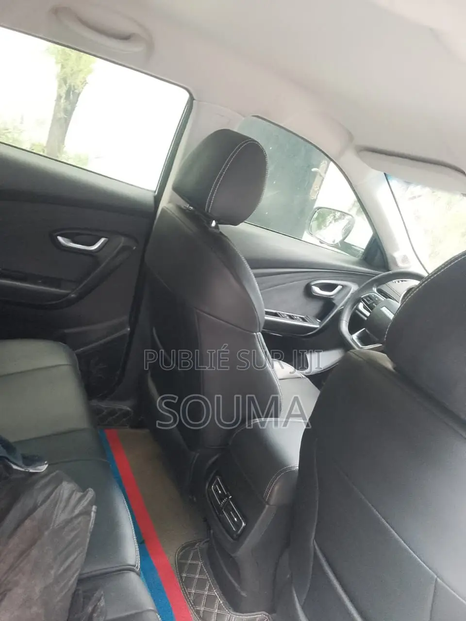 Jetour X70 1.5 7-Seater FWD 2022 Blanc