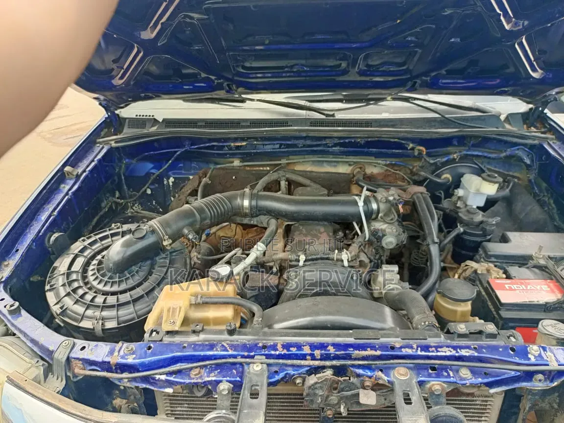 Toyota Hilux 2020 Bleu