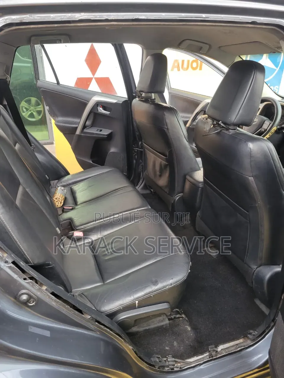 Toyota RAV4 2020 Gris
