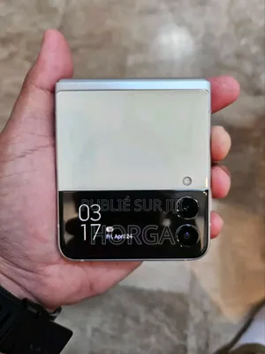 Nouveau Samsung Galaxy Z Flip 3 256 GB Doré