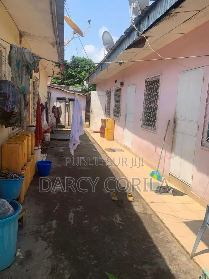 Parcelle a Vendre À Bacongo Mpissa