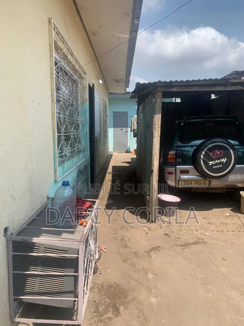 Parcelle a Vendre À Bacongo Mpissa