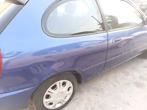 Toyota Corolla 1.9 D Sedan 2000 Bleu