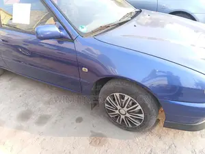 Toyota Corolla 1.9 D Sedan 2000 Bleu