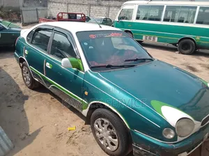 Toyota Corolla 2016 Vert