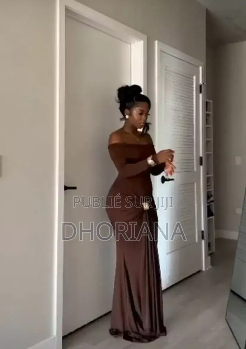 Robe Strech De Très Bonne Qualité Tissu Coton