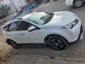 Toyota RAV4 2016 Blanc