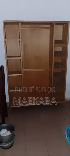 Dressing Pour Vêtements