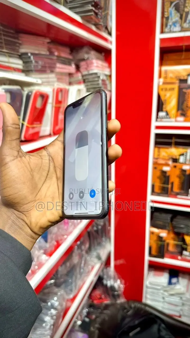 Apple iPhone XR 64 GB Noir