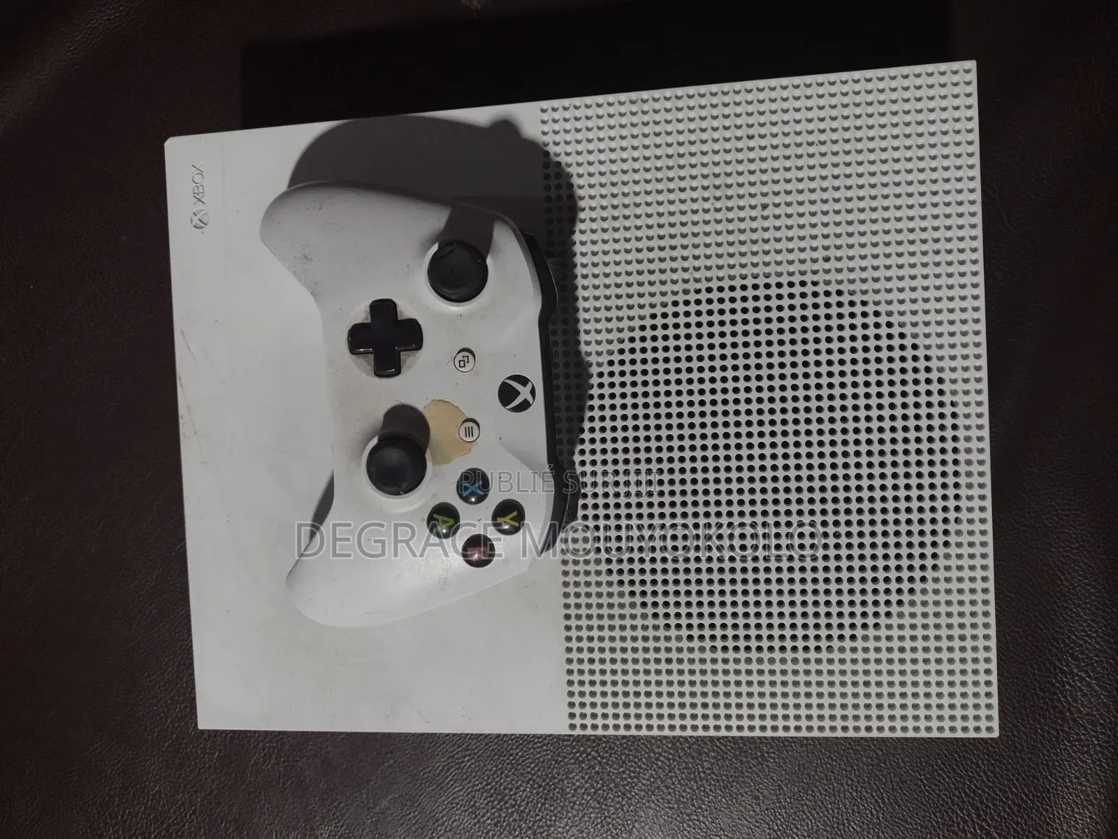 Xbox One S