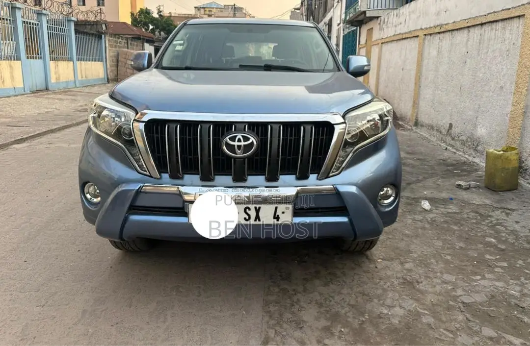 Toyota Land Cruiser Prado 4.0 Petrol TX-L 2018 Bleu