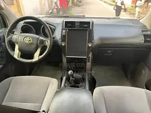 Toyota Land Cruiser Prado 4.0 Petrol TX-L 2018 Bleu