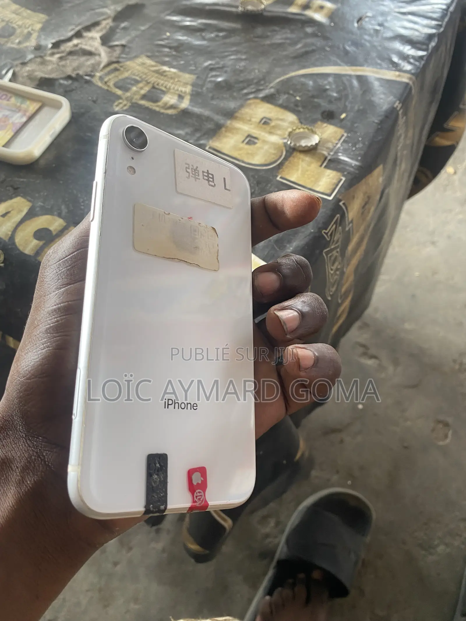 Nouveau Apple iPhone XR 128 GB Blanc