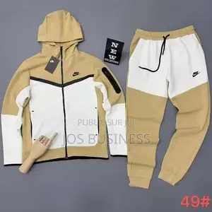 Survêtement Nike