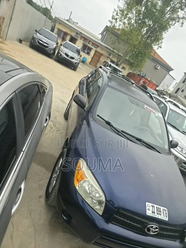 Toyota RAV4 Automatic 2003 Bleu