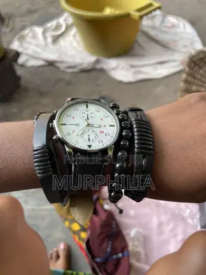  Le Secret De l'Élégance Masculine : Pack Montre + Accessoires Cuir