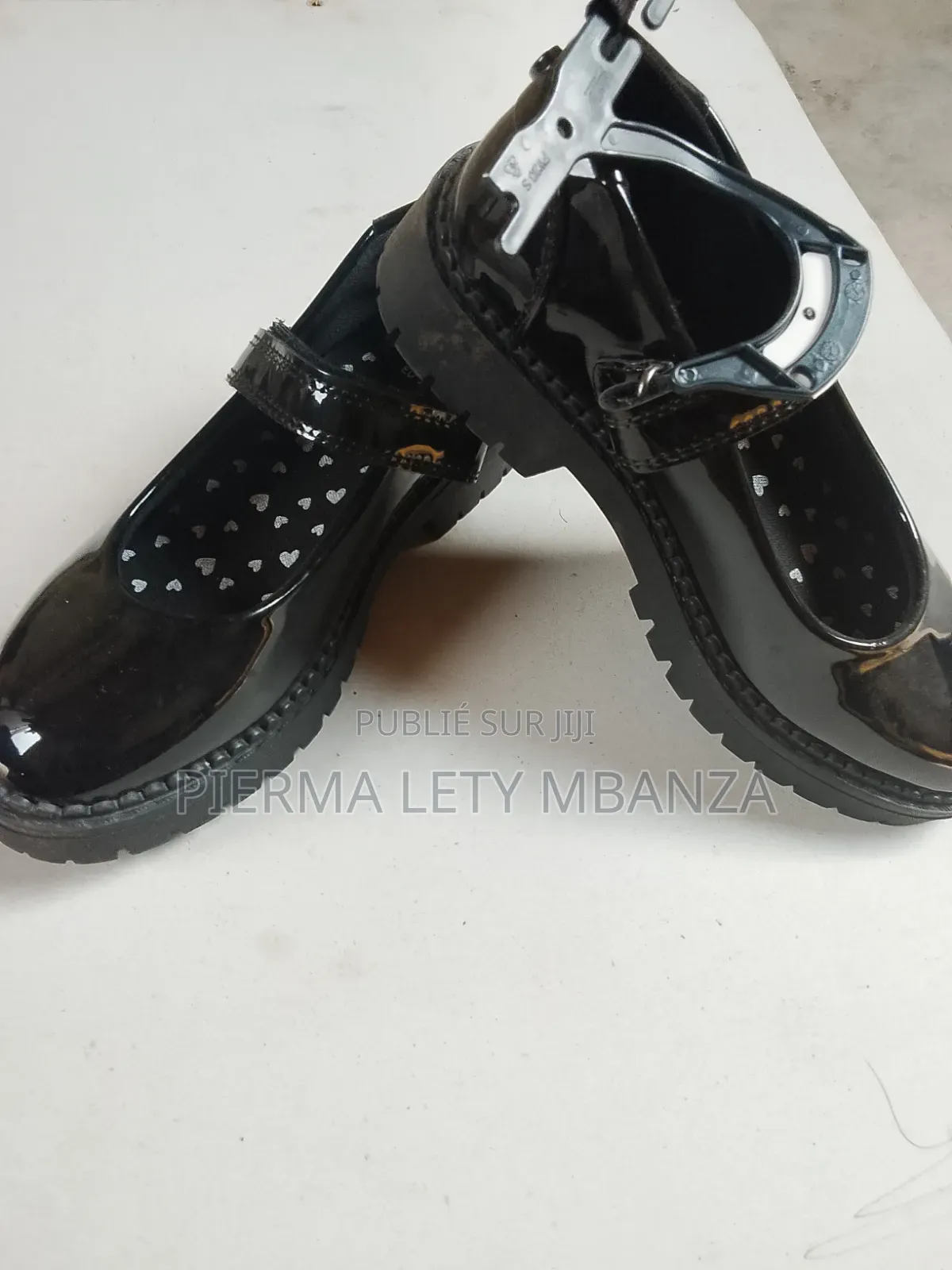 Chaussures Ballerines Et Kito Kaki