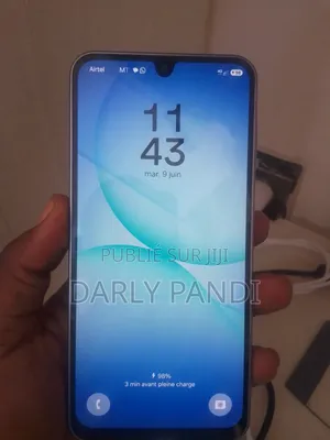 Nouveau Samsung Galaxy A17 128 GB Gris