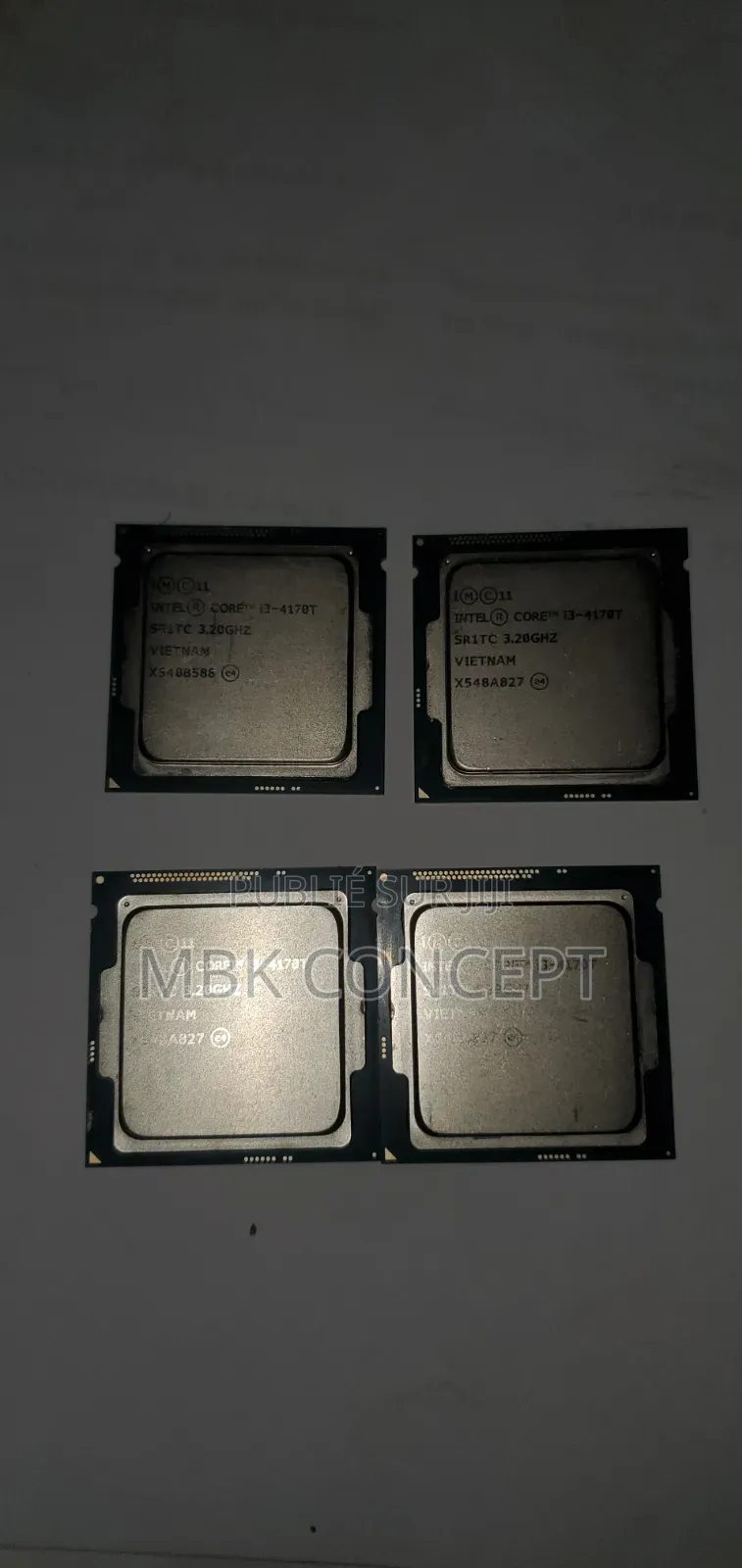 Serveur Autre Autre 3GB Intel Core 3 SSD 256GB