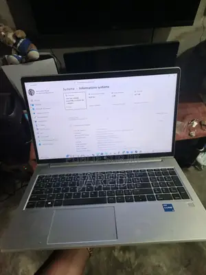 Nouveau Ordinateur portable HP ProBook 450 4GB Intel Core i5 SSD 500GB