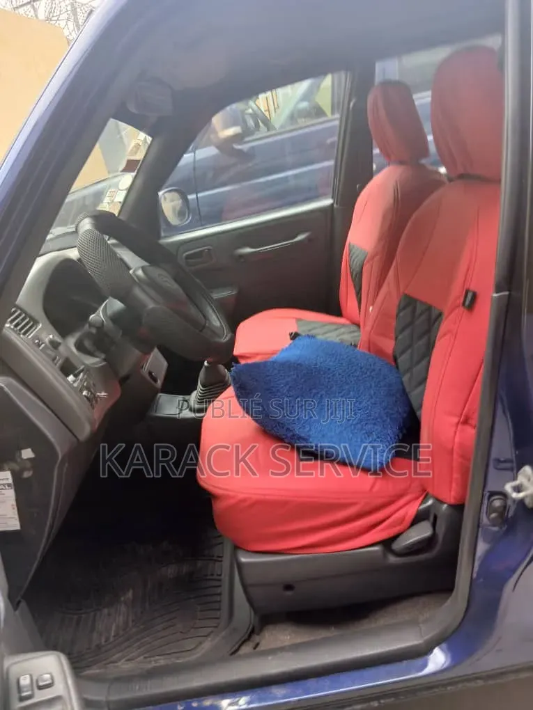 Toyota RAV4 2019 Bleu