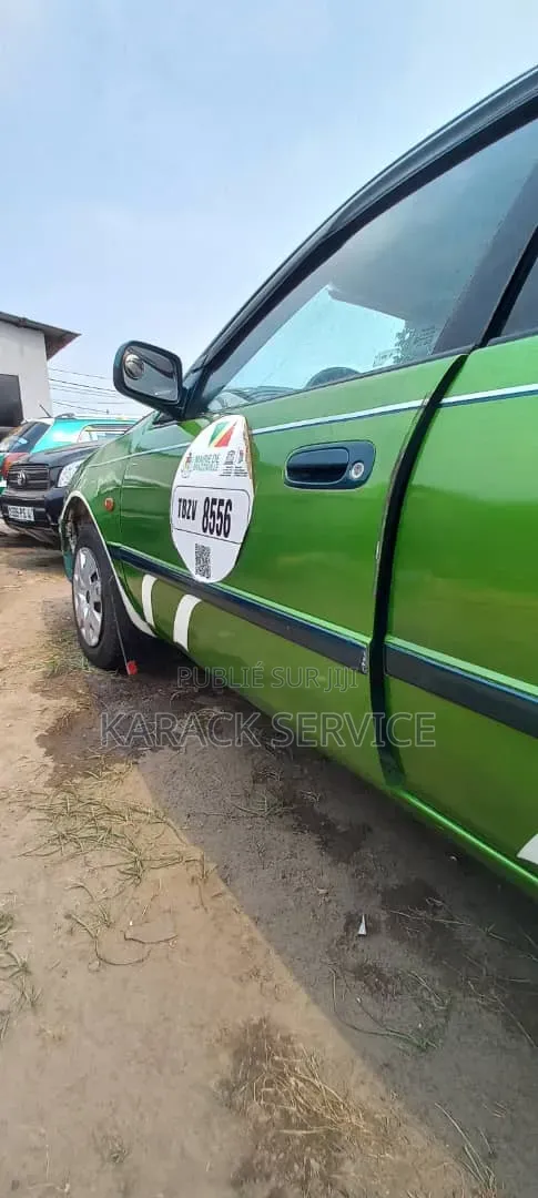 Toyota Corolla 2019 Vert