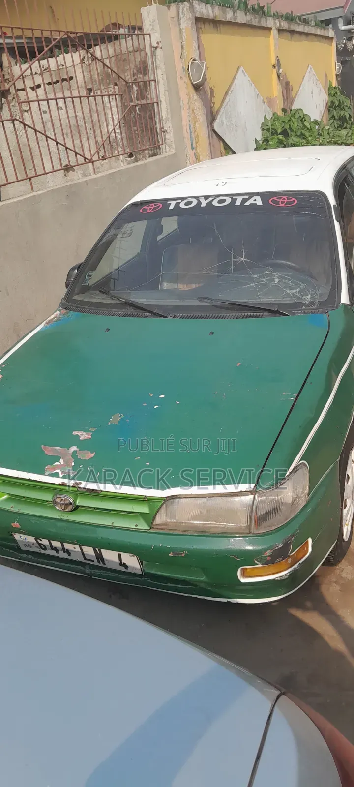 Toyota Corolla 2017 Vert