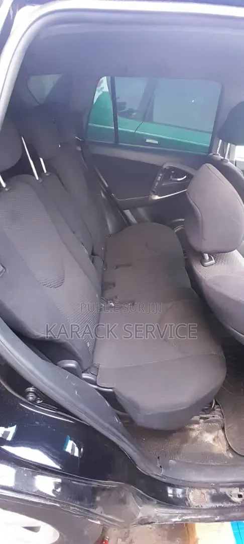 Toyota RAV4 2019 Noir