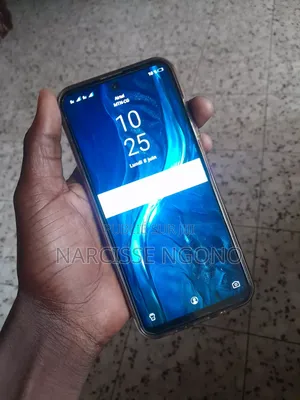 Nouveau Tecno Camon 40 128 GB Gris
