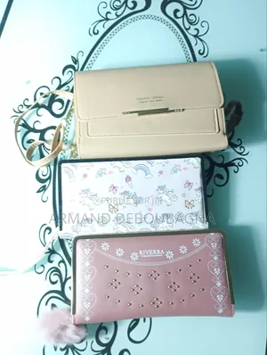 Vêtements Et Accessoires Pour Femmes