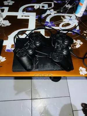 Playstation 2 Complet Avec Clé Usb 256gb Et La Carte Mémoire