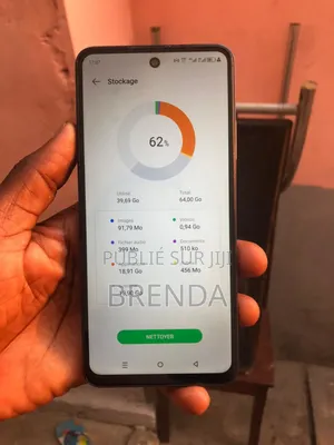 Nouveau Infinix Smart 8 64 GB Noir