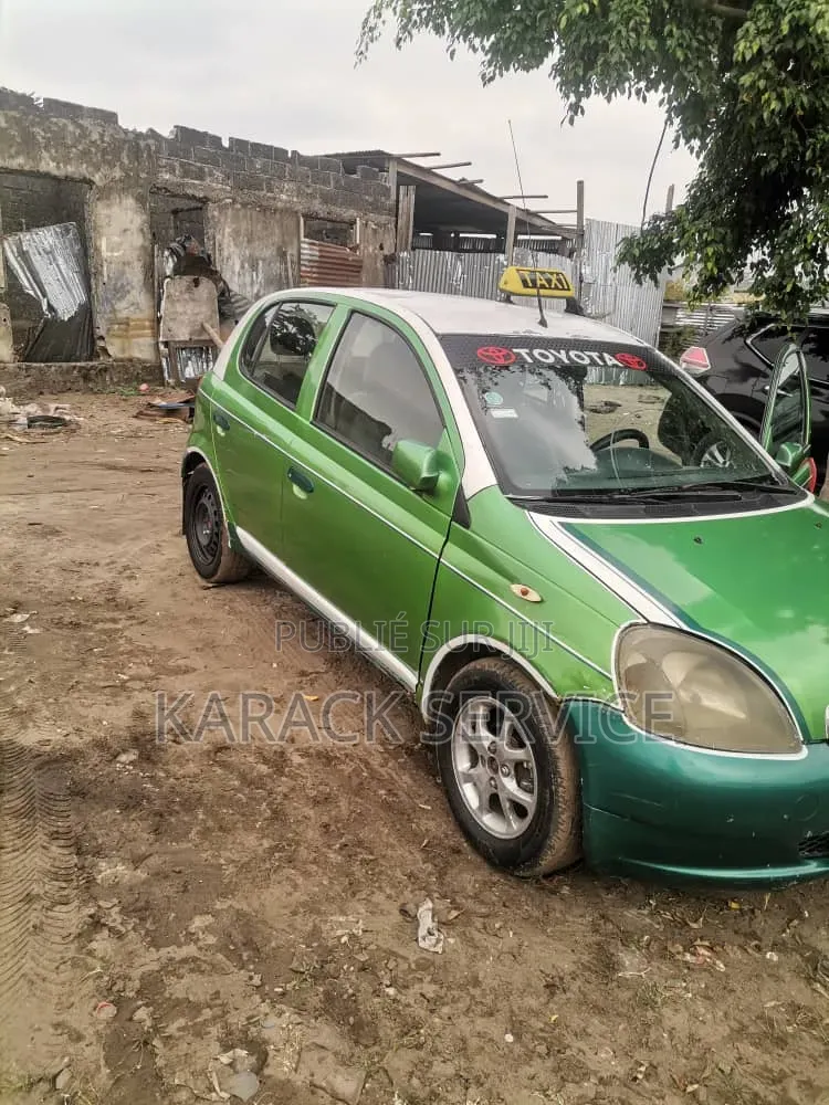 Toyota Yaris 2021 Vert