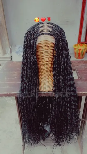 Perruque Tresse Disponible À Petit Prix