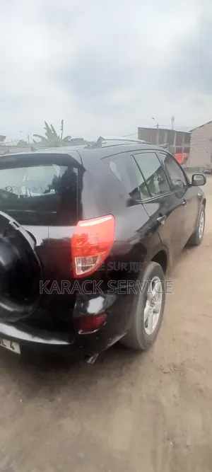 Toyota RAV4 2020 Noir