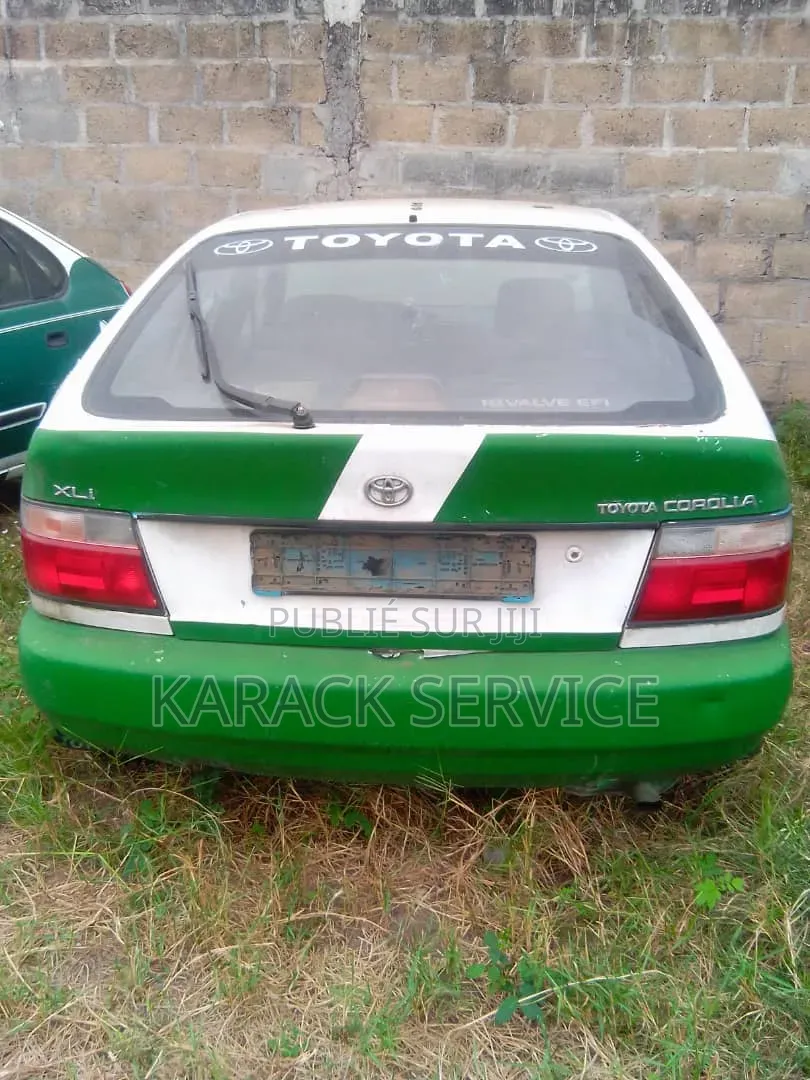 Toyota Corolla 2018 Vert