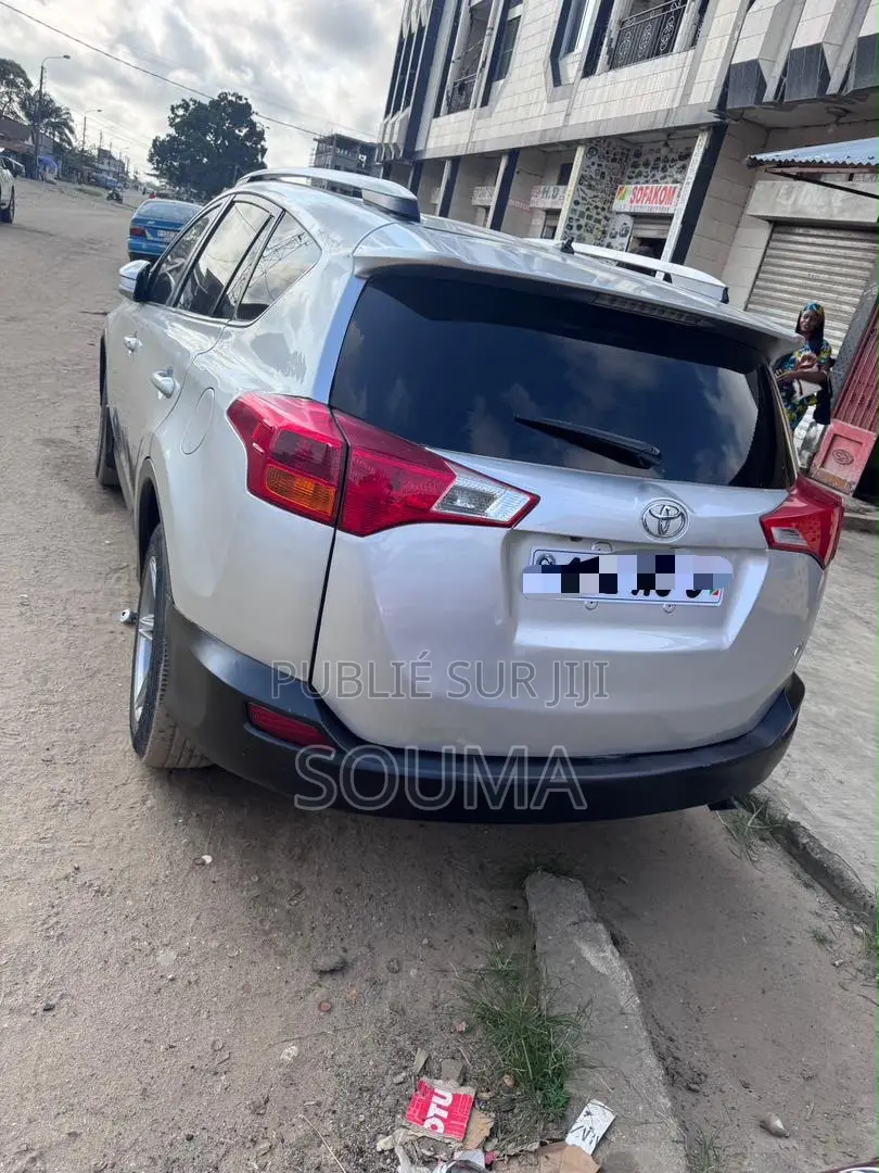 Toyota RAV4 2014 Blanc cassé