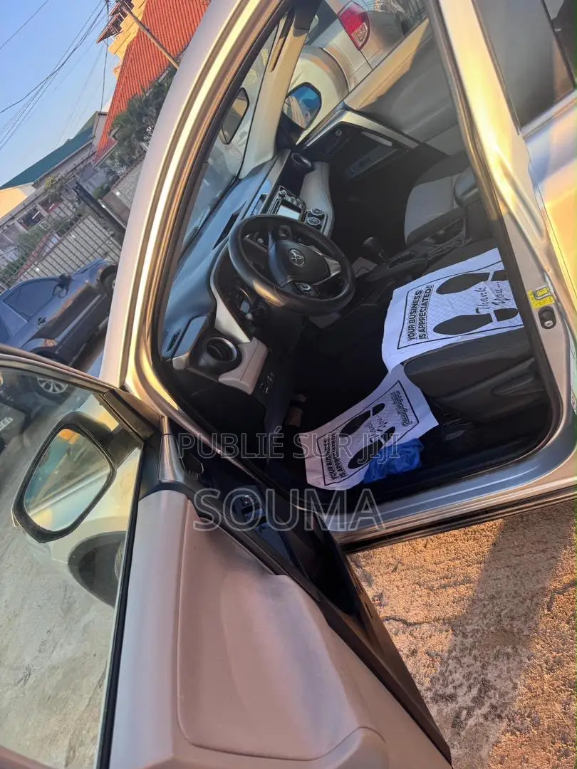 Toyota RAV4 2014 Blanc cassé