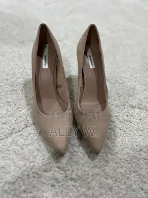 Chaussures À Talons Neuves - Stradivarius